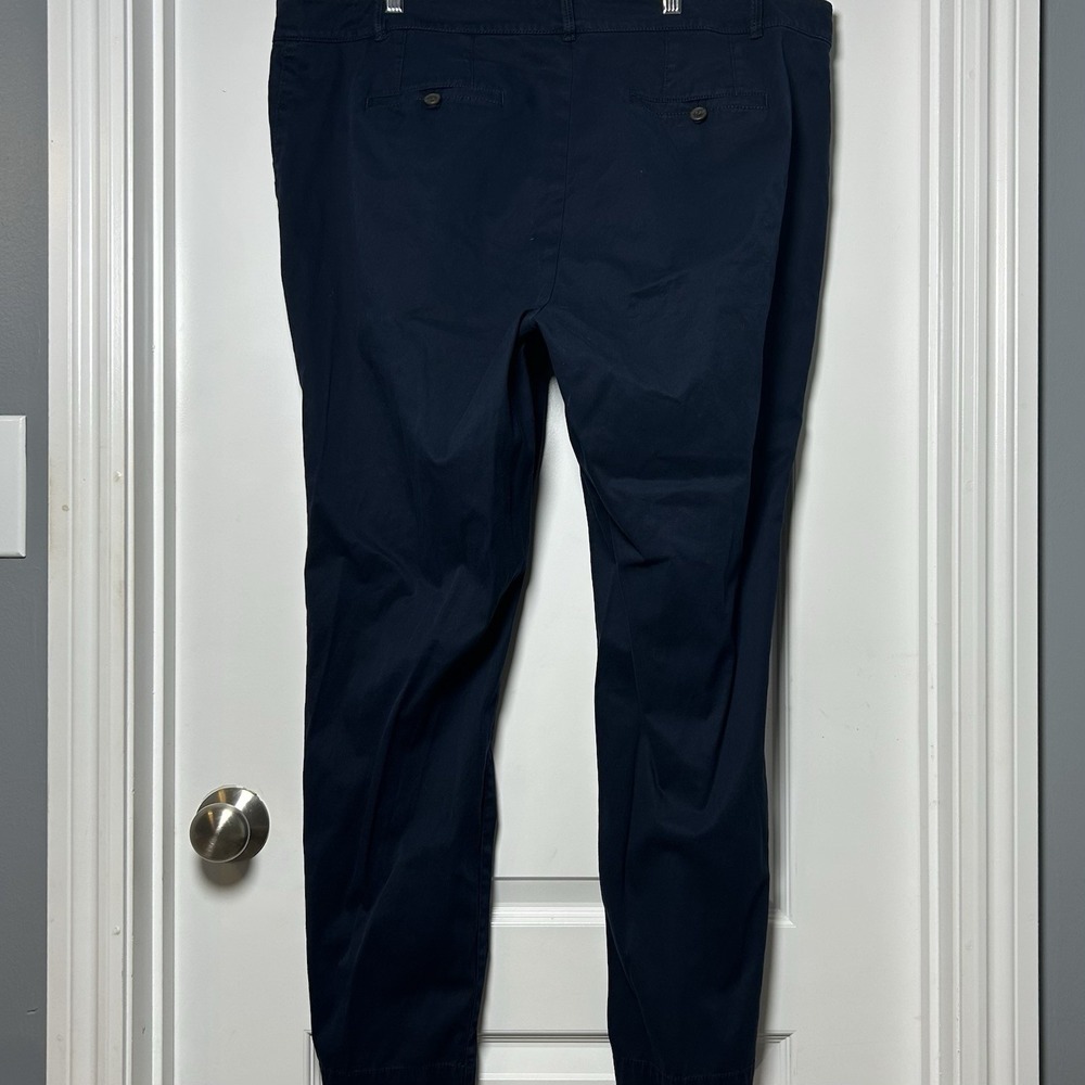 Talbots The Weekend Chino Navy Cotton Stretch Chino Pants Coastal Chic Style - Picture 2 of 2